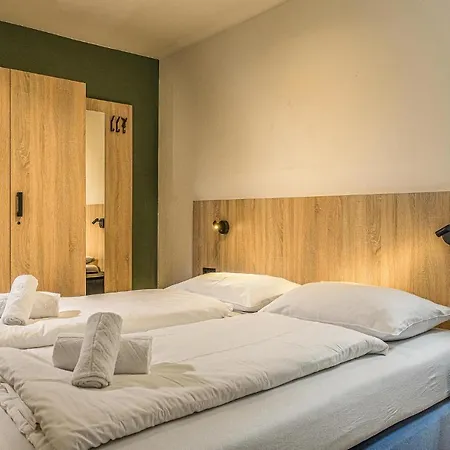 Ferienwohnung In Viehofen * フィーホーフェン